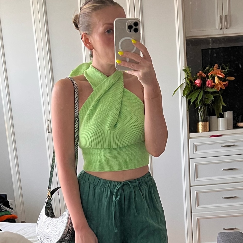Free people Convertible lime green sweater tank